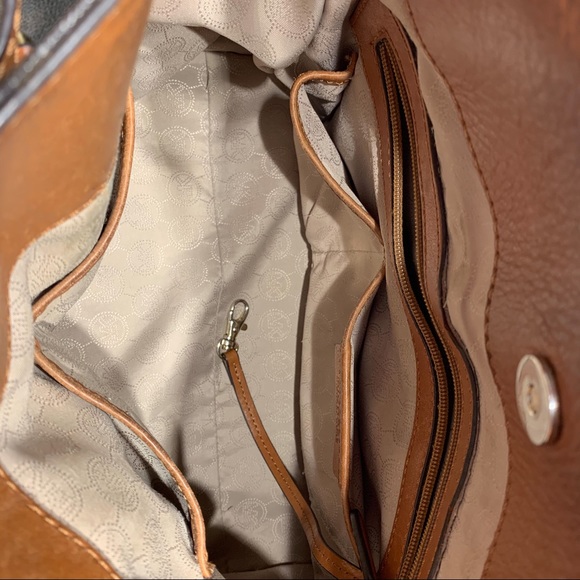 MICHAEL KORS HAMILTON BAG - Picture 10 of 16